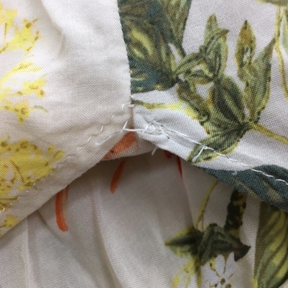 H&M Top Popover Blouse Tunic Hummingbirds Floral Tropical Leaves Lightweight 24 - Picture 5 of 7